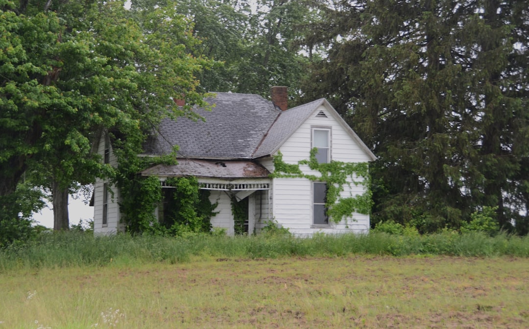 Photo Property deed